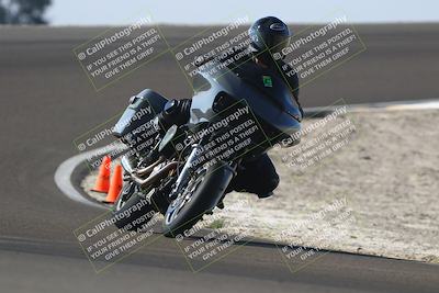 media/Nov-01-2025-TrackDaz (Sat) [[2b4d5192bc]]/C Group/1240pm (Turn 2 Outside)/